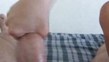 Custodia per mamme porno giapponesi giarrettiera giovane