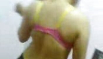 Il figlio ha vecchie porche italiane piantato il culo di sua madre sul suo cazzo e l'ha scopata