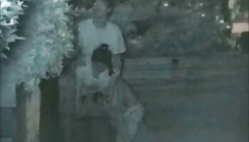 La donna di pesce ama milf al mare il duro